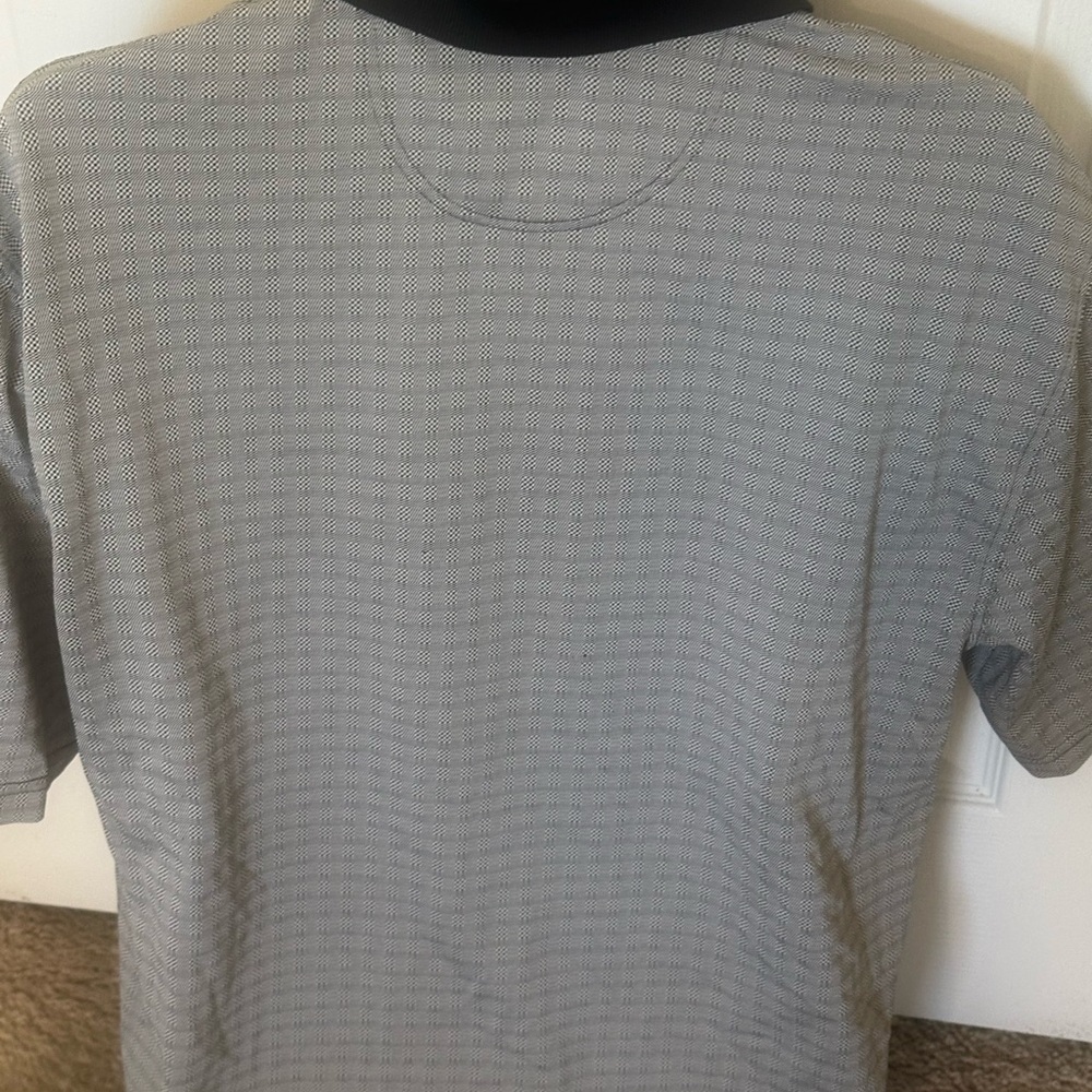 Men’s used Greg Norman black grey golf polo shirt size XL - Picture 4 of 4